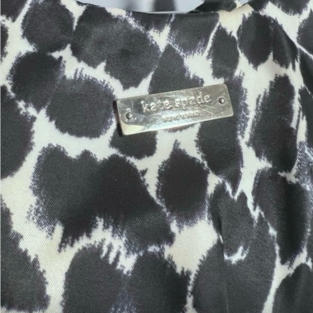 Kate Spade VINTAGE Black & White Leopard Print Hobo Bag Green Interior - Picture 3 of 8